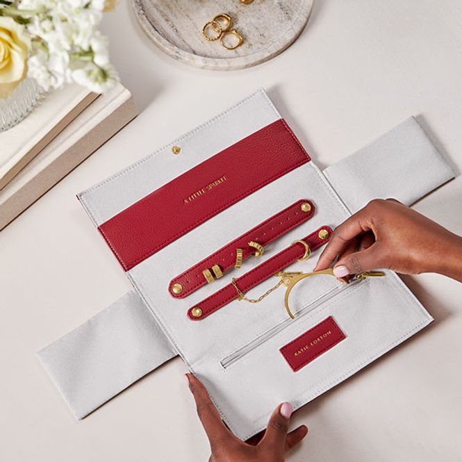 Hovedbilde Reisesmykkeskrin A LITTLE SPARKLE rød Katie Loxton