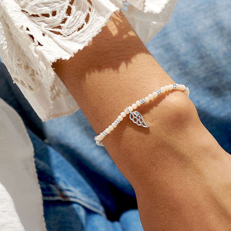 Armbånd BOHO BEADS WING hvit Joma Jewellery